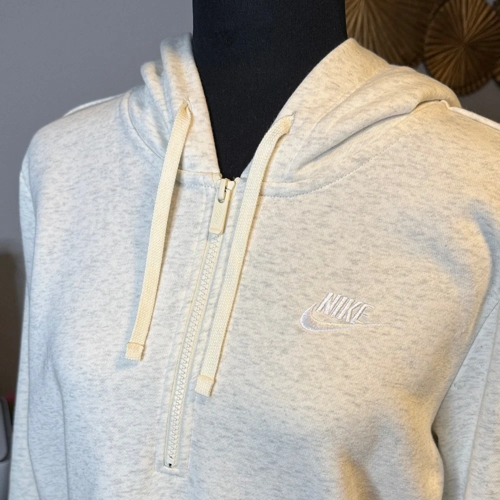 NWT Nike Quarter Zip Cream Feathered Gray Long Sleeve Hooded Sweater Dress Med